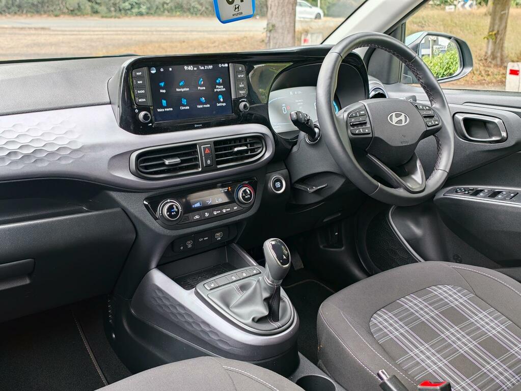 Hyundai I10 1.2 Premium Euro 6 Ss EN25NWE Green #2