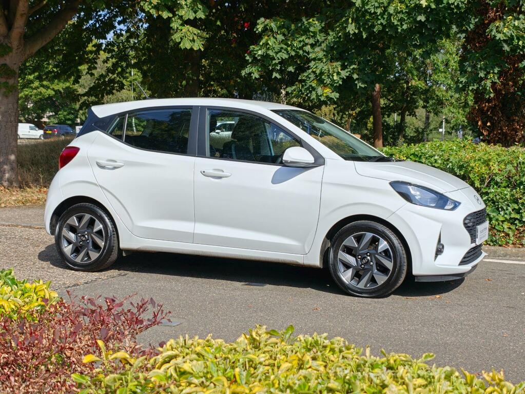 Hyundai I10 1.0 Advance Euro 6 Ss AK25EYM White #4