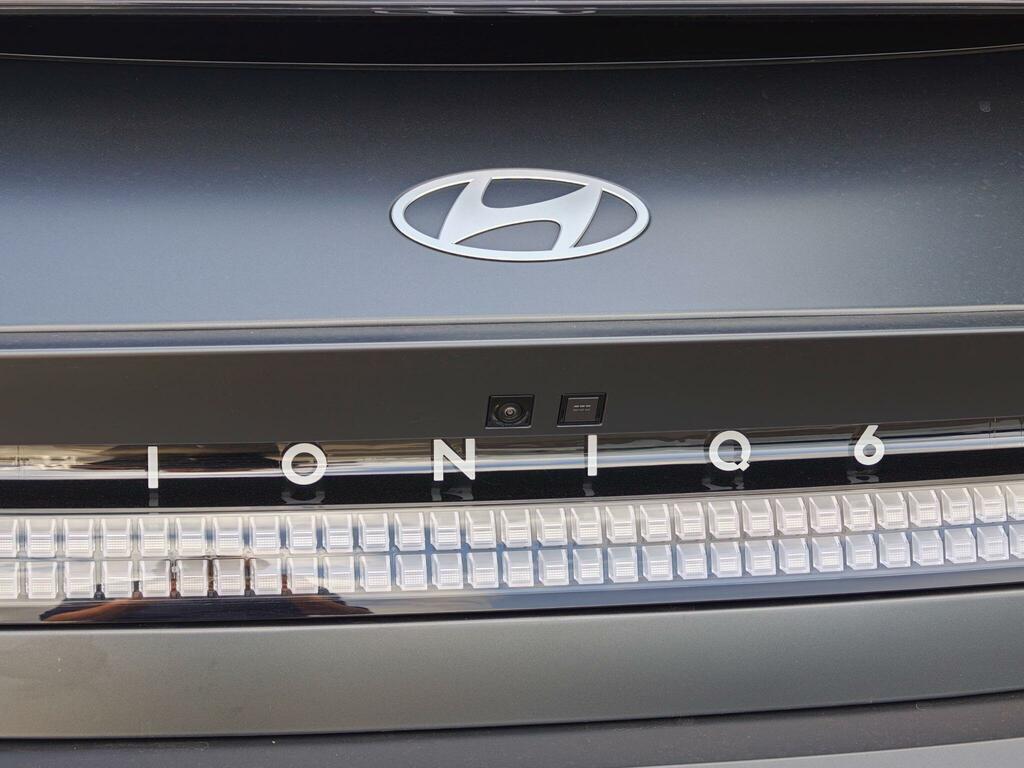 Hyundai Ioniq 6 77.4Kwh Ultimate Silver #29