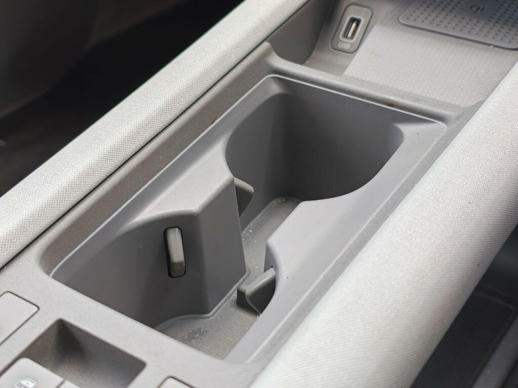 Hyundai Ioniq 6 77.4Kwh Ultimate Silver #17