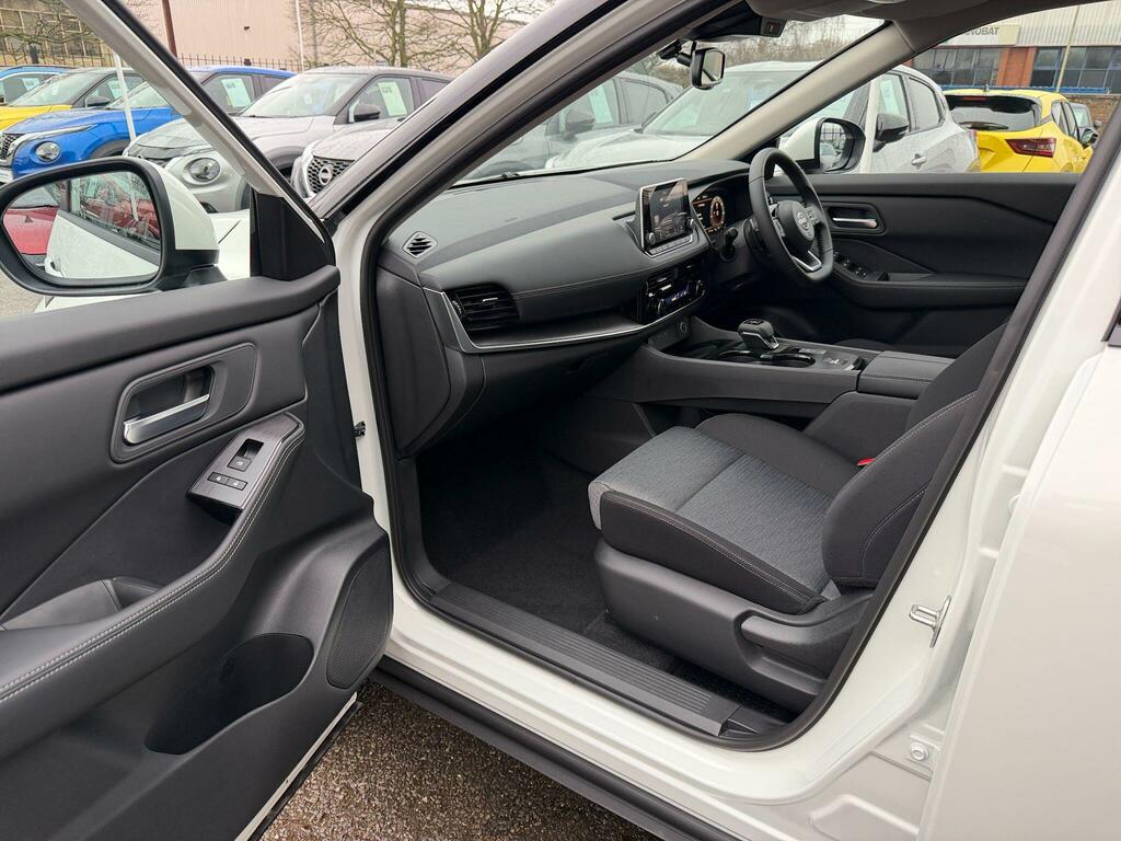 Nissan X-Trail 1.5 Dig-t Mhev Acenta Premium Xtron Euro 6 Ss 5 White #2