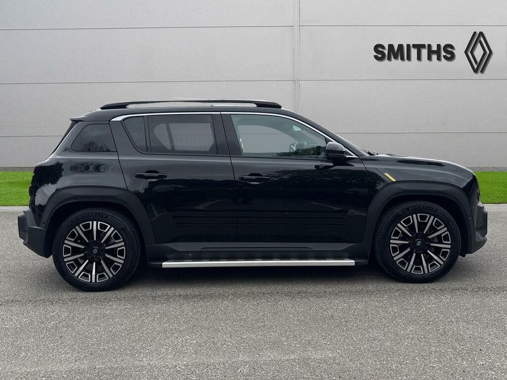 Renault 4 E-Tech Comfort Range 52Kwh Iconic Suv HT25CNF Black #2