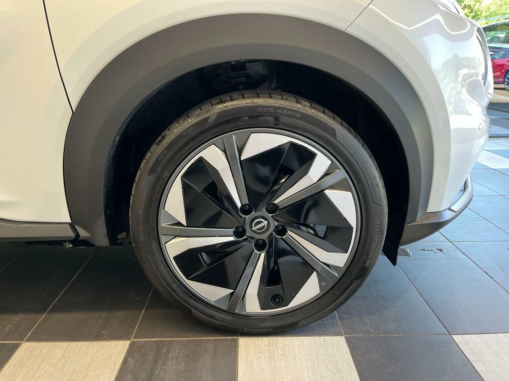 Nissan Juke 1.6 Tekna Euro 6 OV75FXC White #6