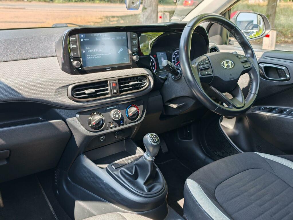 Hyundai I10 1.0 Se Connect Euro 6 Ss Red #2