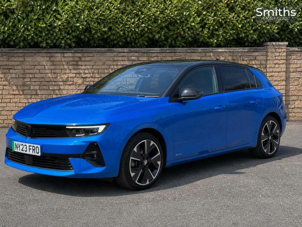 Vauxhall Astra 54Kwh Ultimate NY23FRO Blue #3
