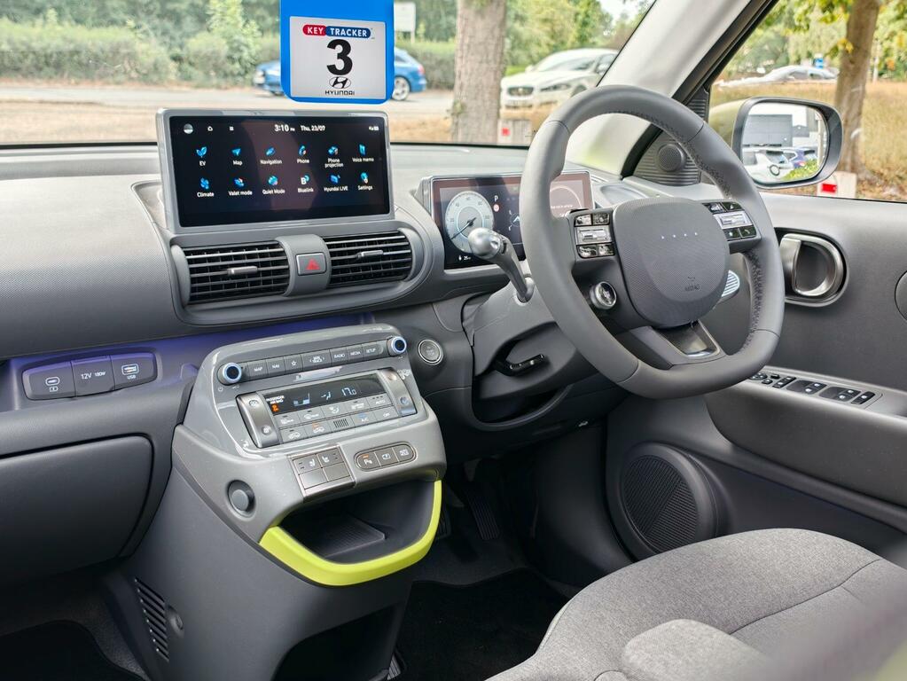 Hyundai Inster Long Range 49Kwh Cross RF26CWK Green #2