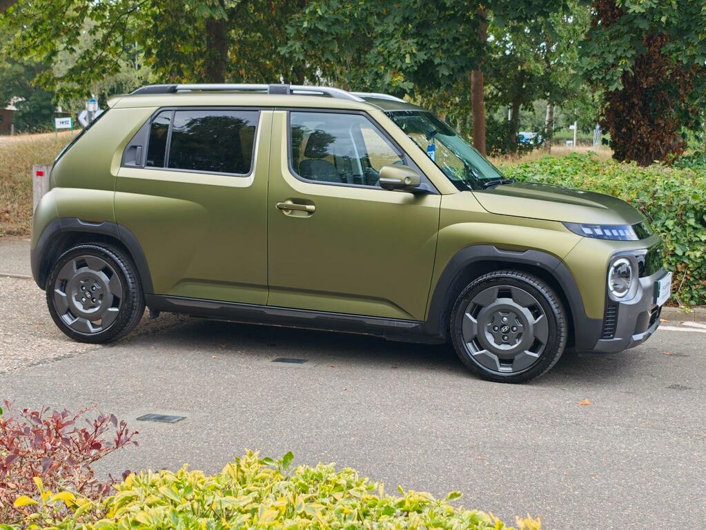 Hyundai Inster Long Range 49Kwh Cross RF26CWK Green #4