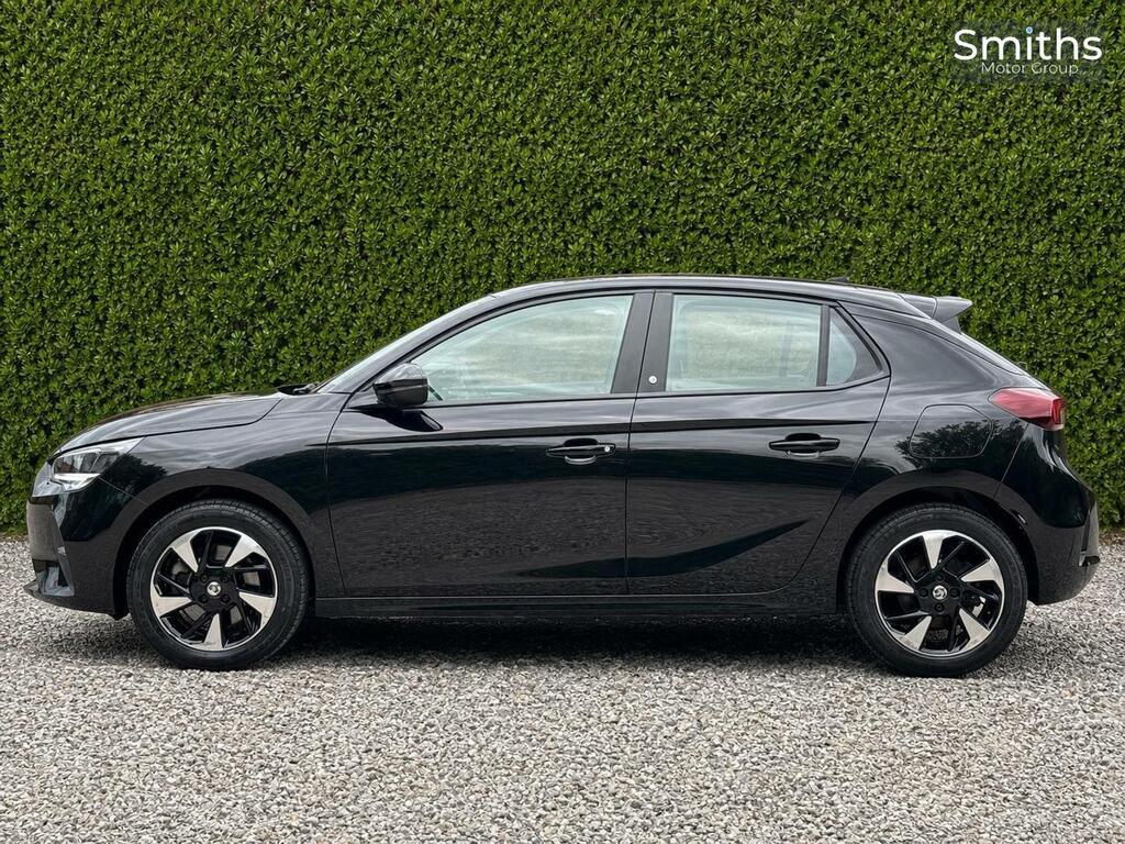 Vauxhall Corsa-e 50Kwh Se Premium YH22PWY Black #4