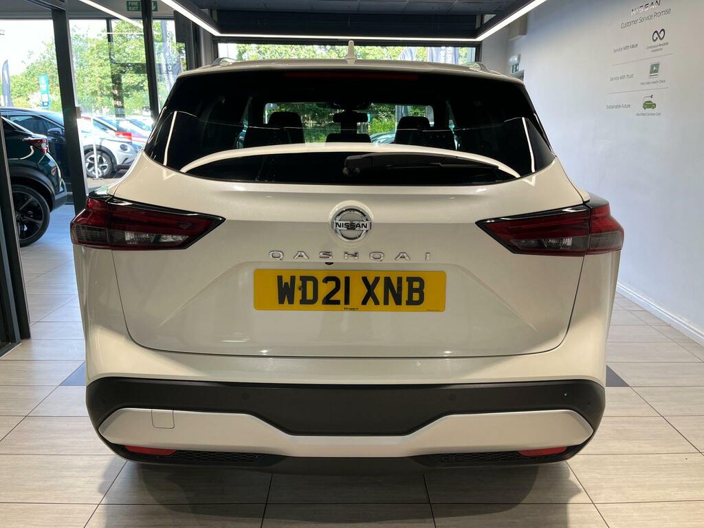 Nissan Qashqai 1.3 Dig-t Mh 158 Acenta Premium Xtronic Grey #9