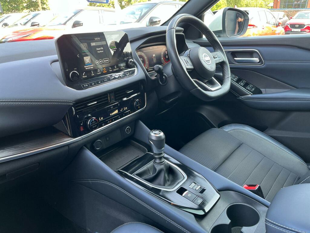 Nissan Qashqai 1.3 Dig-t Mh 158 Acenta Premium Xtronic Grey #59