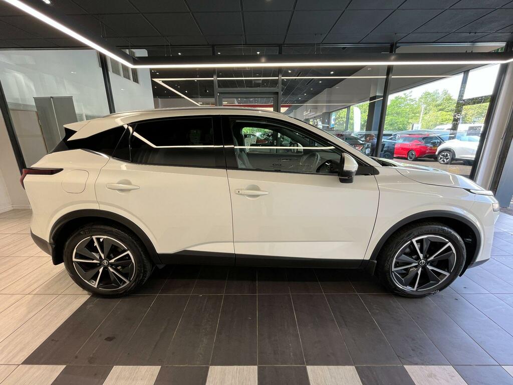 Nissan Qashqai 1.3 Dig-t Mhev Tekna Euro 6 Ss White #4