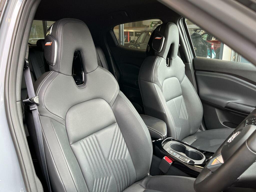 Nissan Juke 1.0 Dig-t Tekna Grey #46
