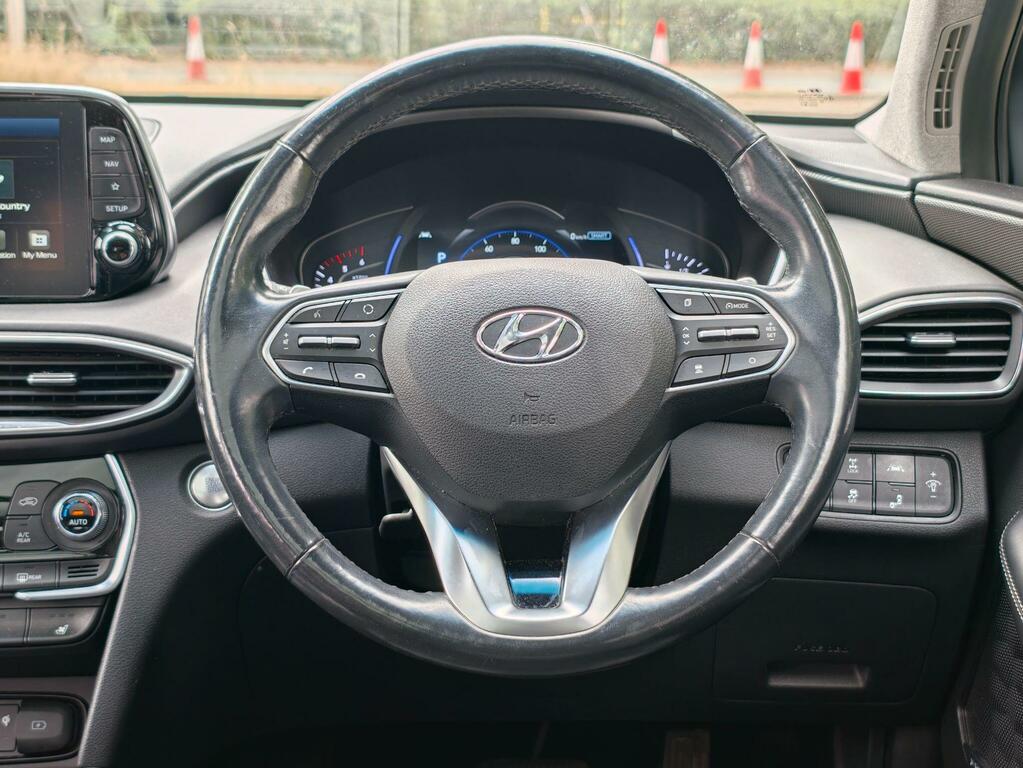 Hyundai Santa Fe Black #22