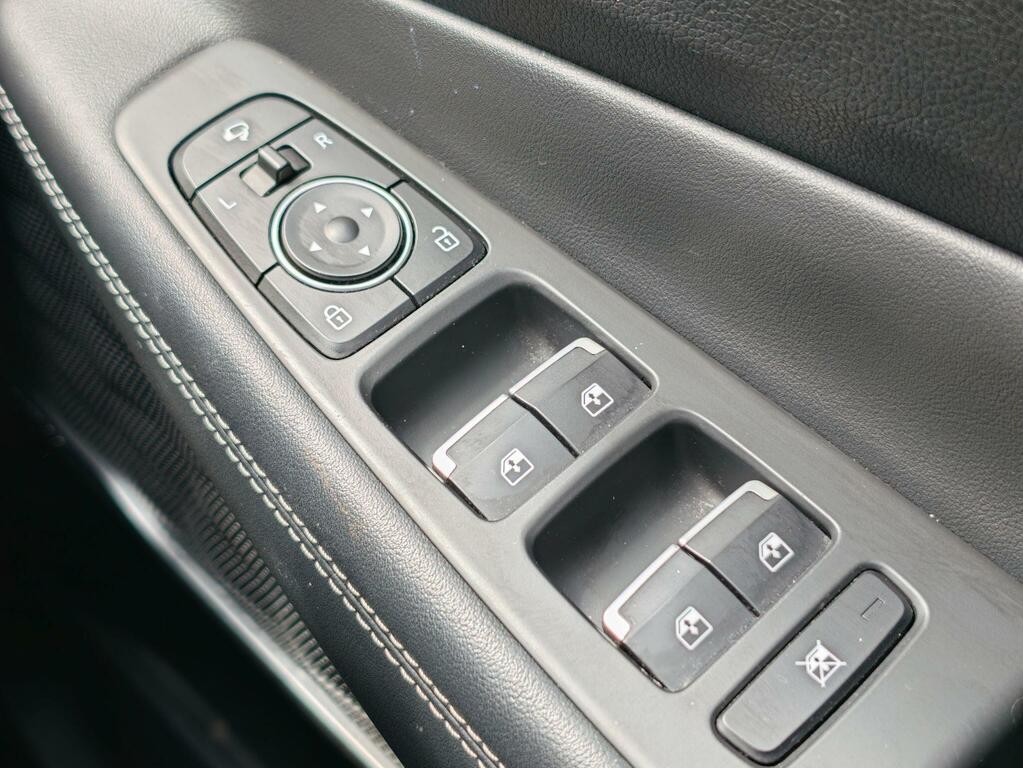 Hyundai Santa Fe Black #30
