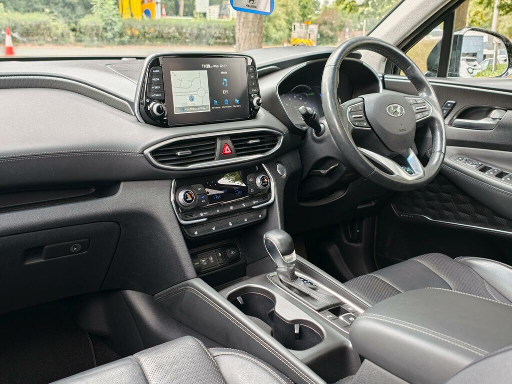 Hyundai Santa Fe 2.2 Crdi Premium Se 4Wd Euro 6 Ss 7 Se Black #2
