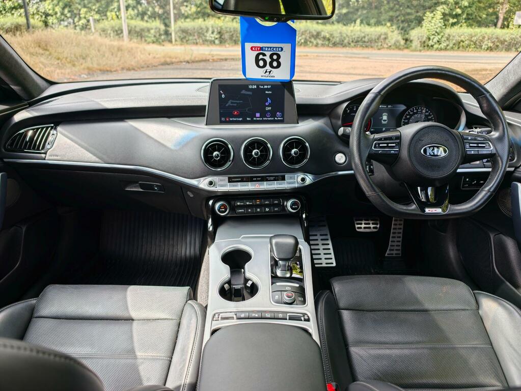 Kia Stinger 2.0 T-gdi Gt-line S White #14