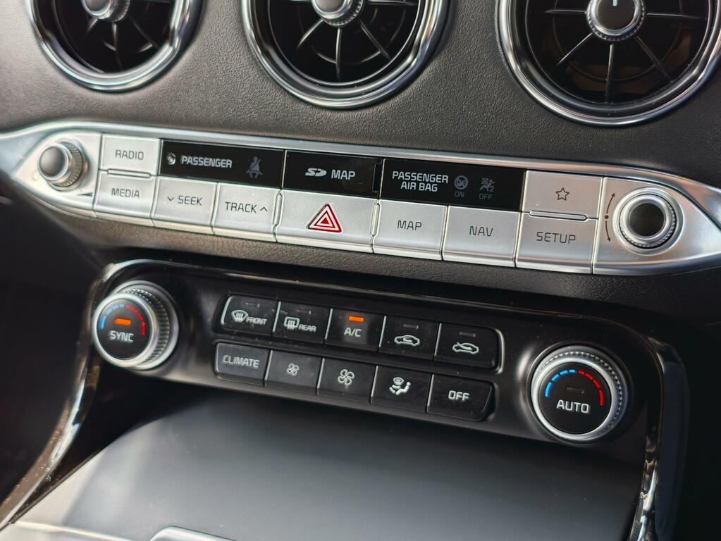 Kia Stinger 2.0 T-gdi Gt-line S White #18