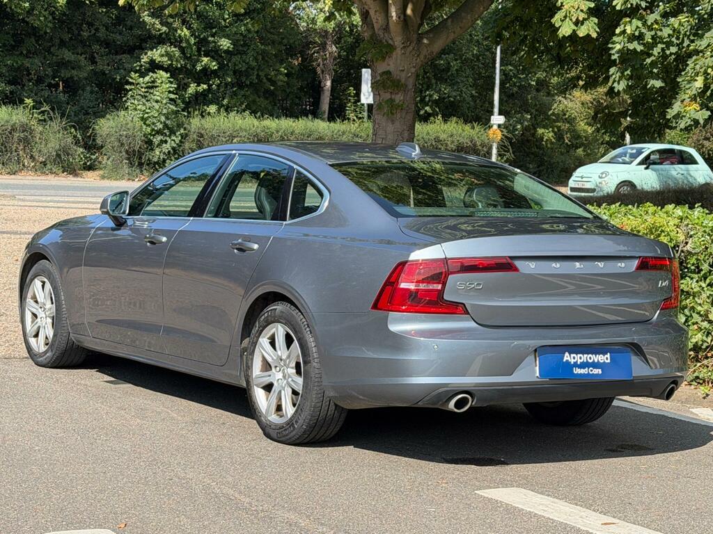 Volvo S90 2.0 D4 Momentum Saloon Euro 6 Ss Grey #3