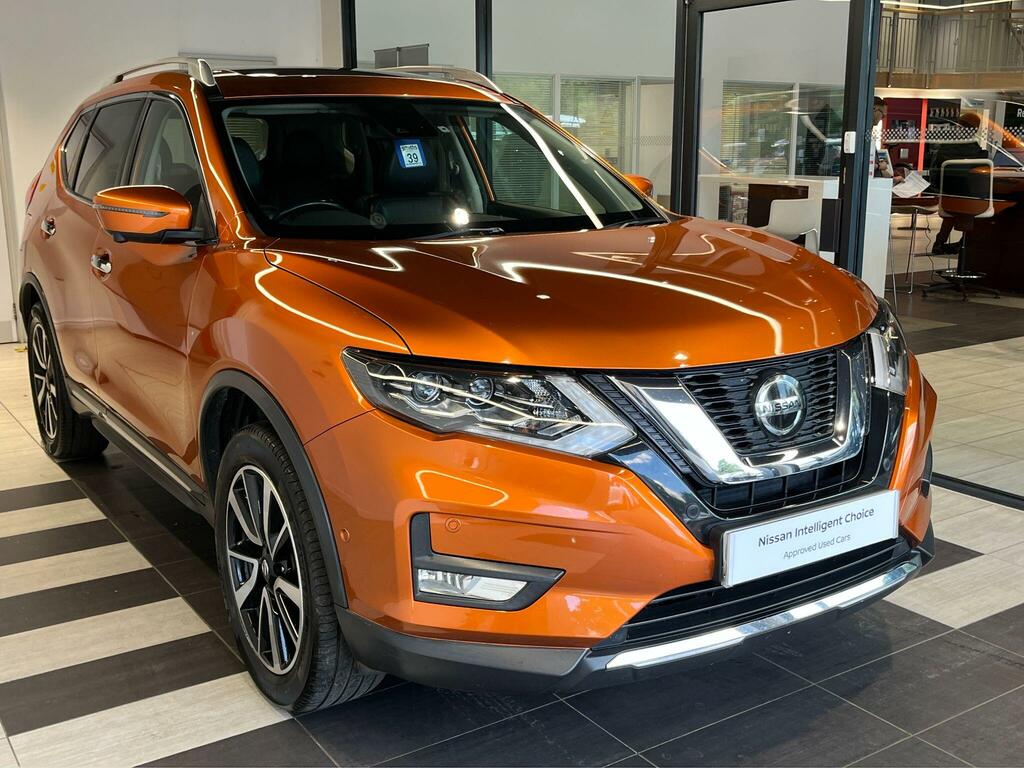 Nissan X-Trail Tekna Black #10