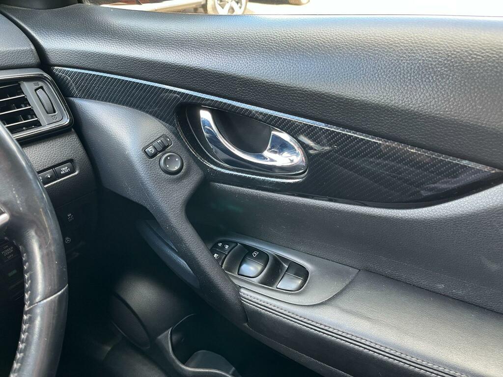 Nissan X-Trail Tekna Black #47