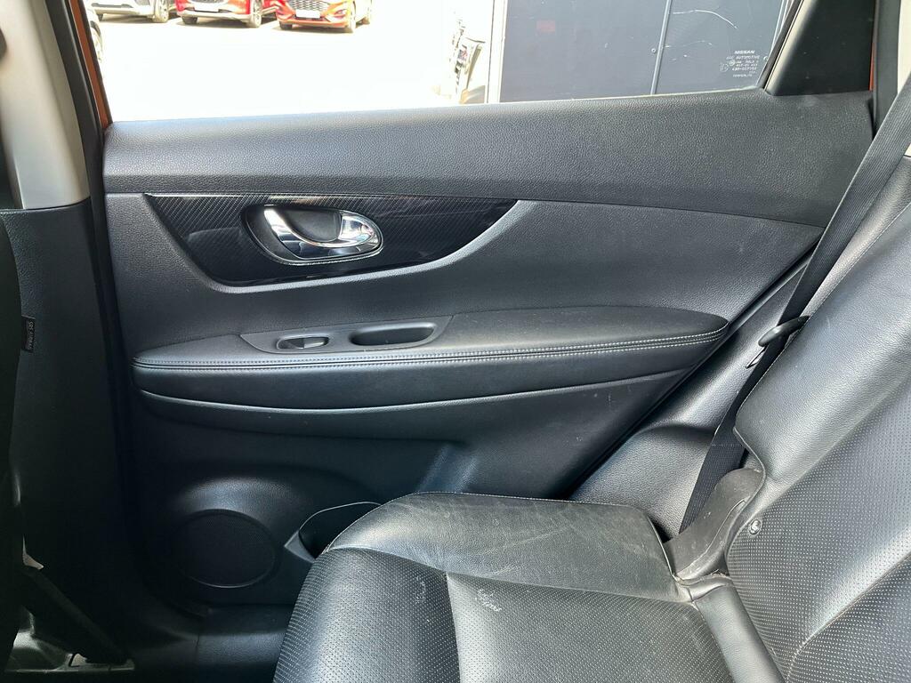 Nissan X-Trail Tekna Black #54