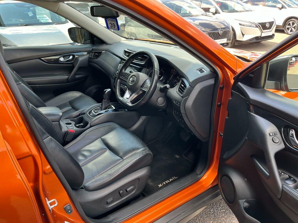 Nissan X-Trail Tekna Black #49