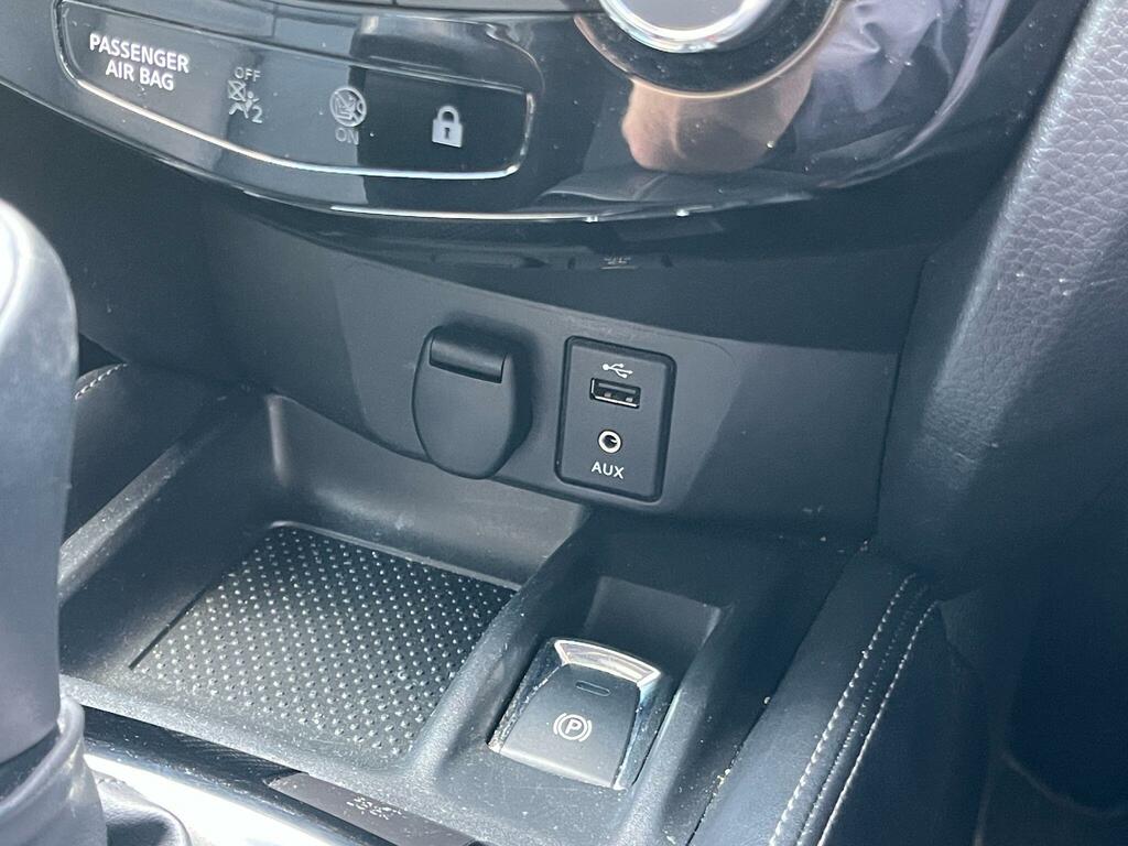 Nissan X-Trail Tekna Black #34