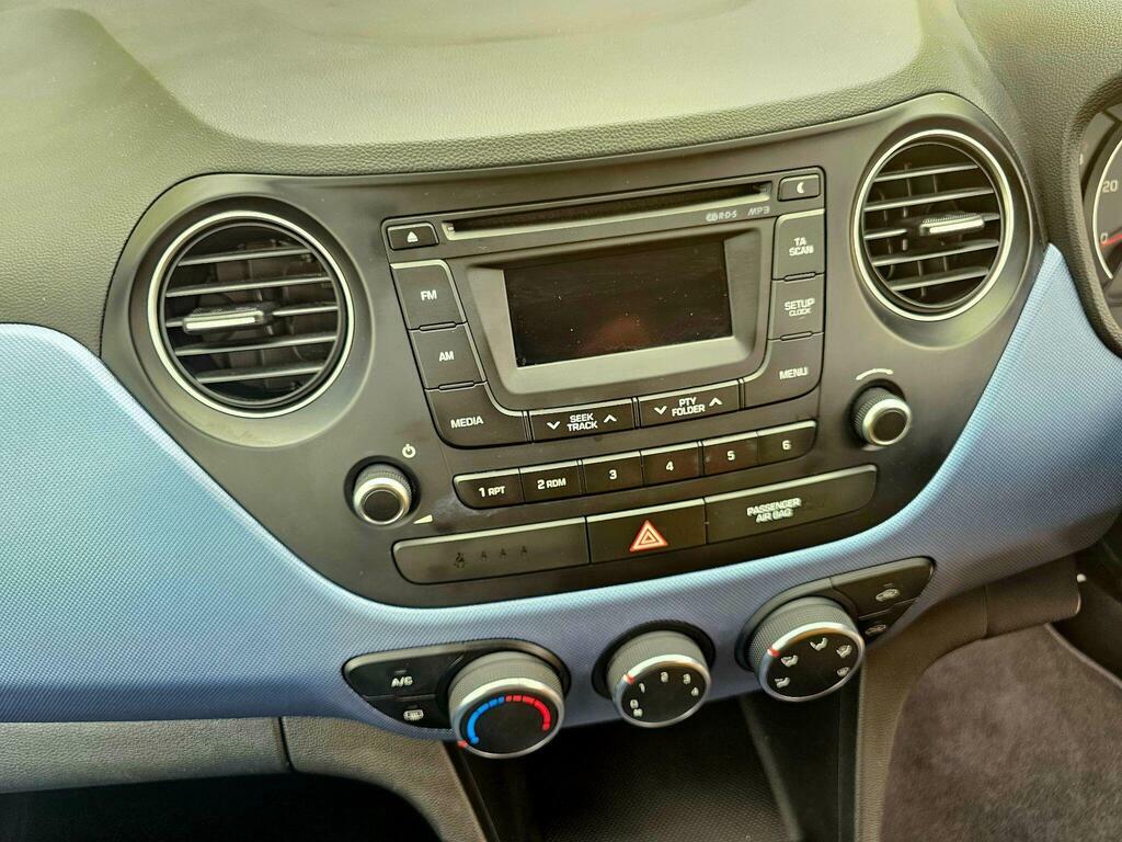 Hyundai I10 1.0 Premium Euro 5 White #21
