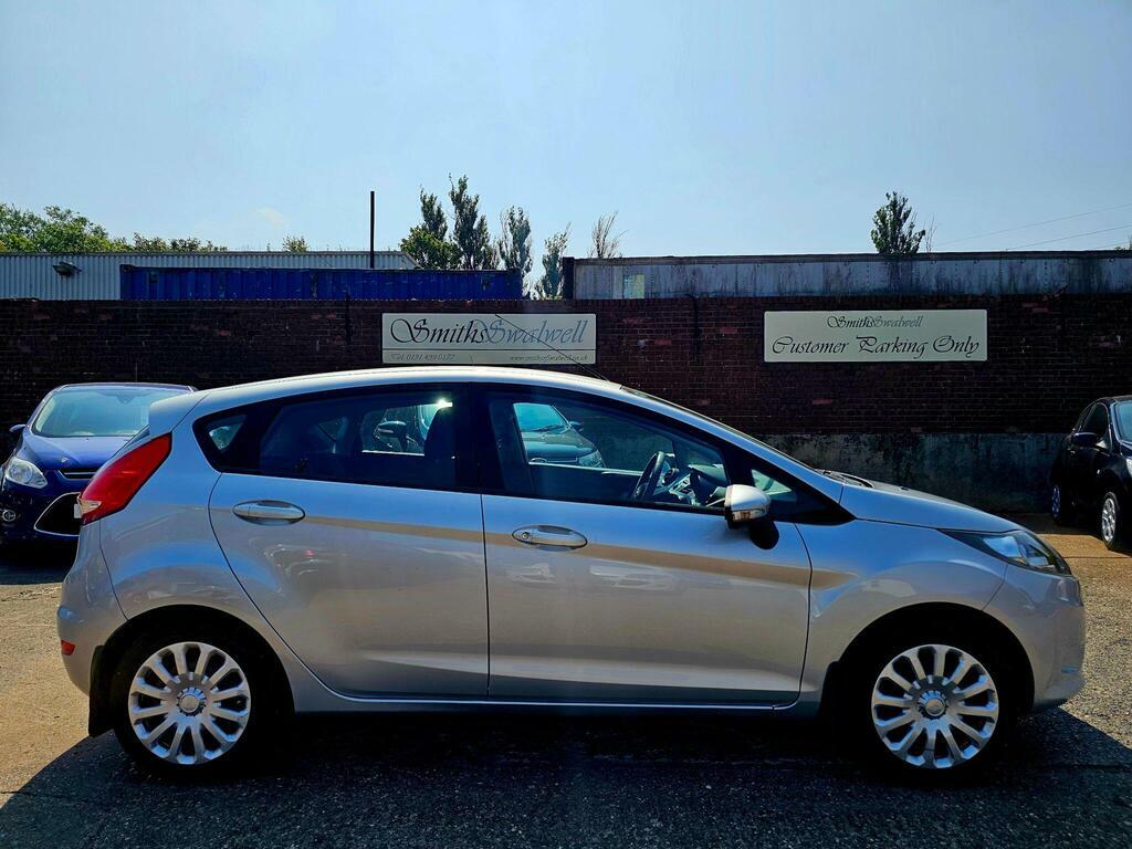 Ford Fiesta 1.25 Edge Silver #5
