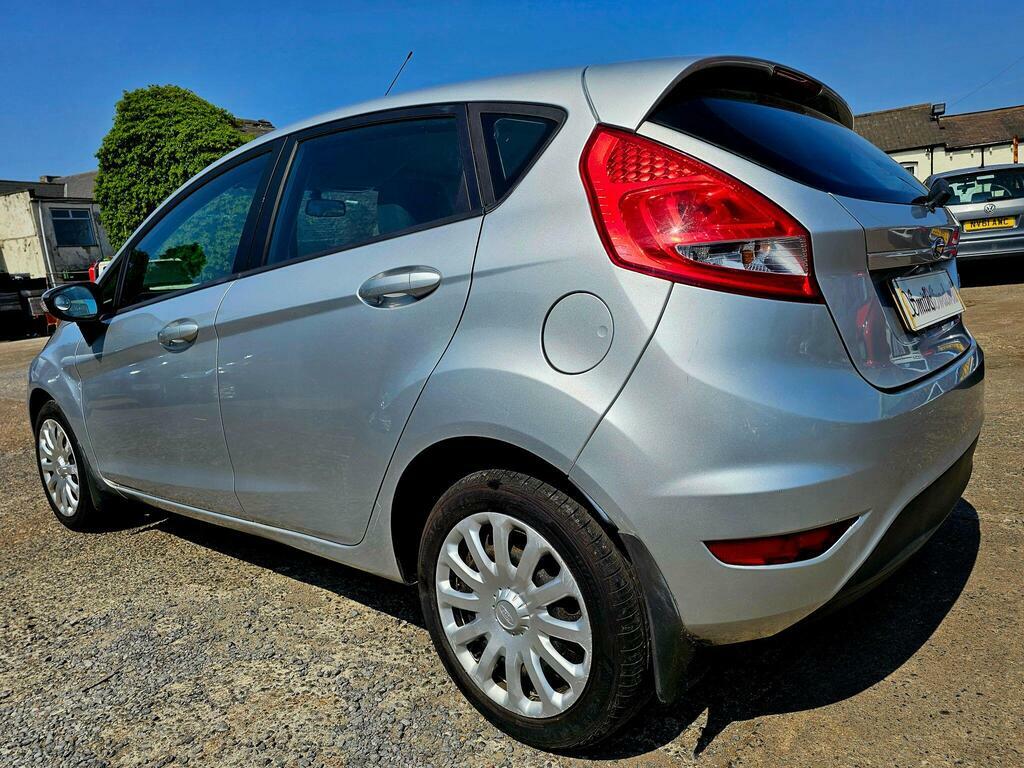 Ford Fiesta 1.25 Edge Silver #3