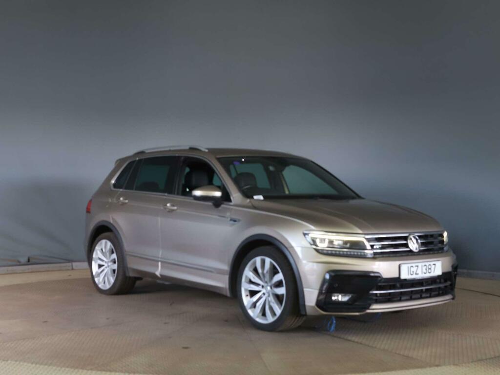 Volkswagen Tiguan 2.0 Tdi R-line Dsg Euro 6 Ss Beige