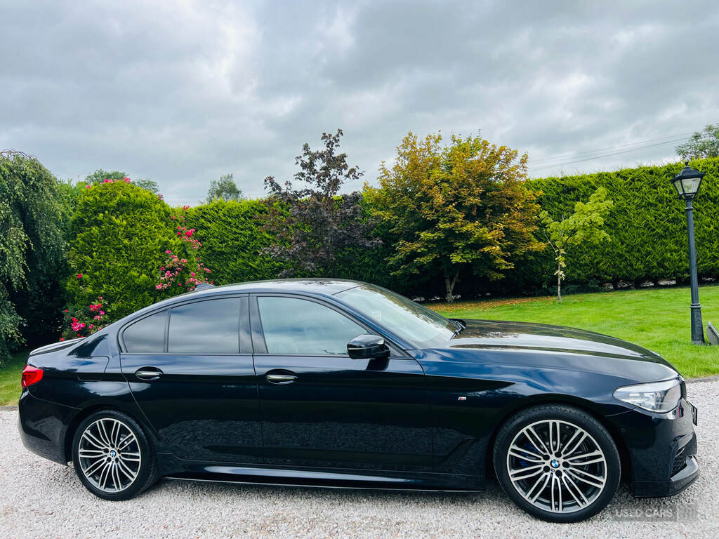 BMW 5 Series 520D M Sport YP18BLX Black #4