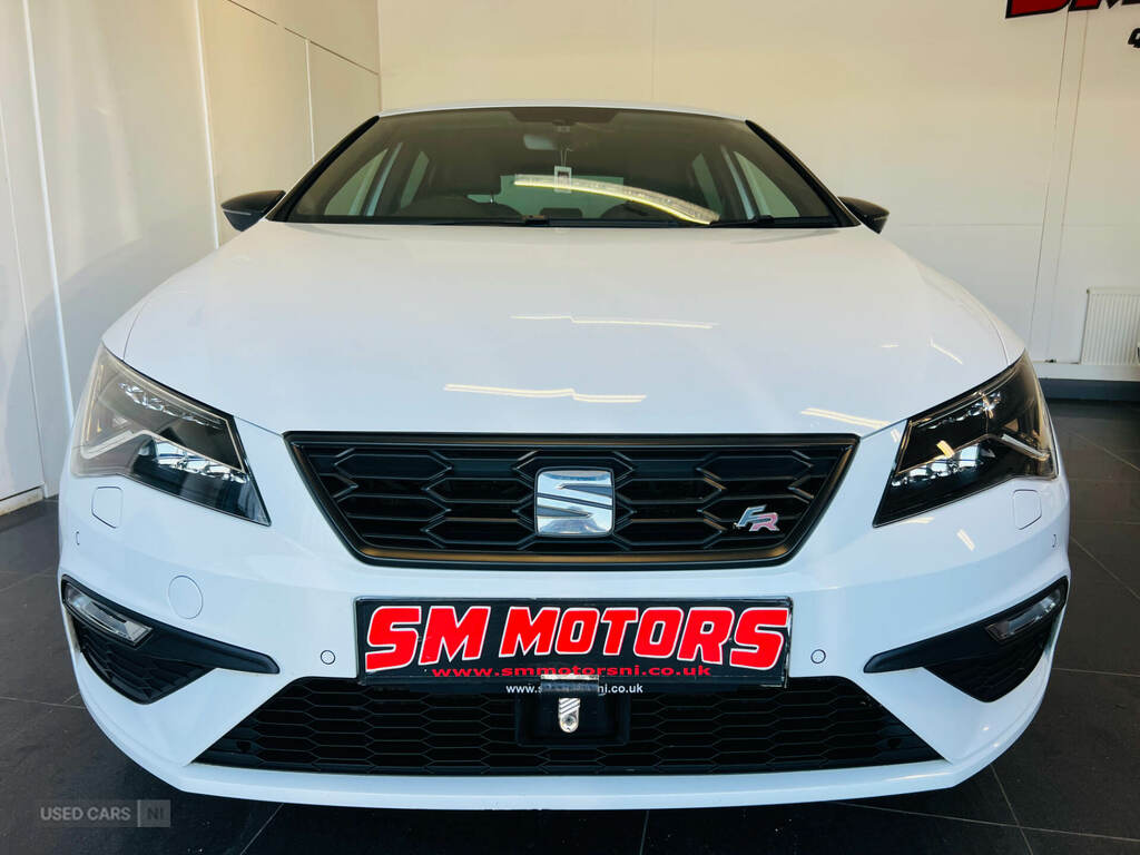 Seat Leon 1.5 Tsi Evo 150 Fr Black Edition Ez White #2