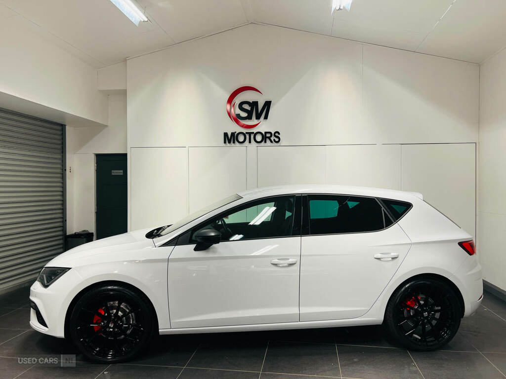 Seat Leon 1.5 Tsi Evo 150 Fr Black Edition Ez White #3