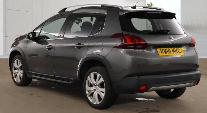 Peugeot 2008 2018 1.2 Puretech Allure Suv Eur Black #6