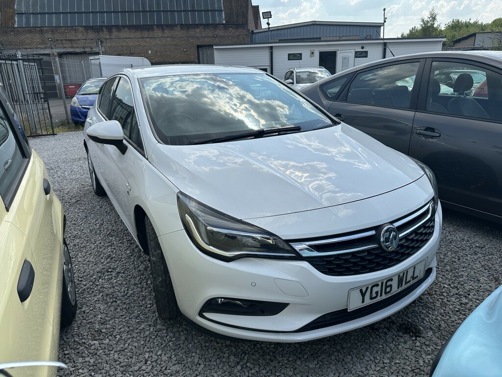 Vauxhall Astra 1.6 Cdti Biturbo Elite Nav White