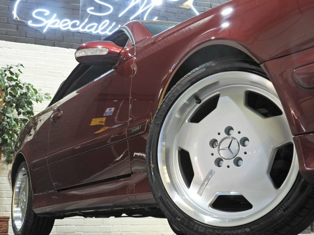 Mercedes-Benz CLK 2.3L Avantgarde Red #5