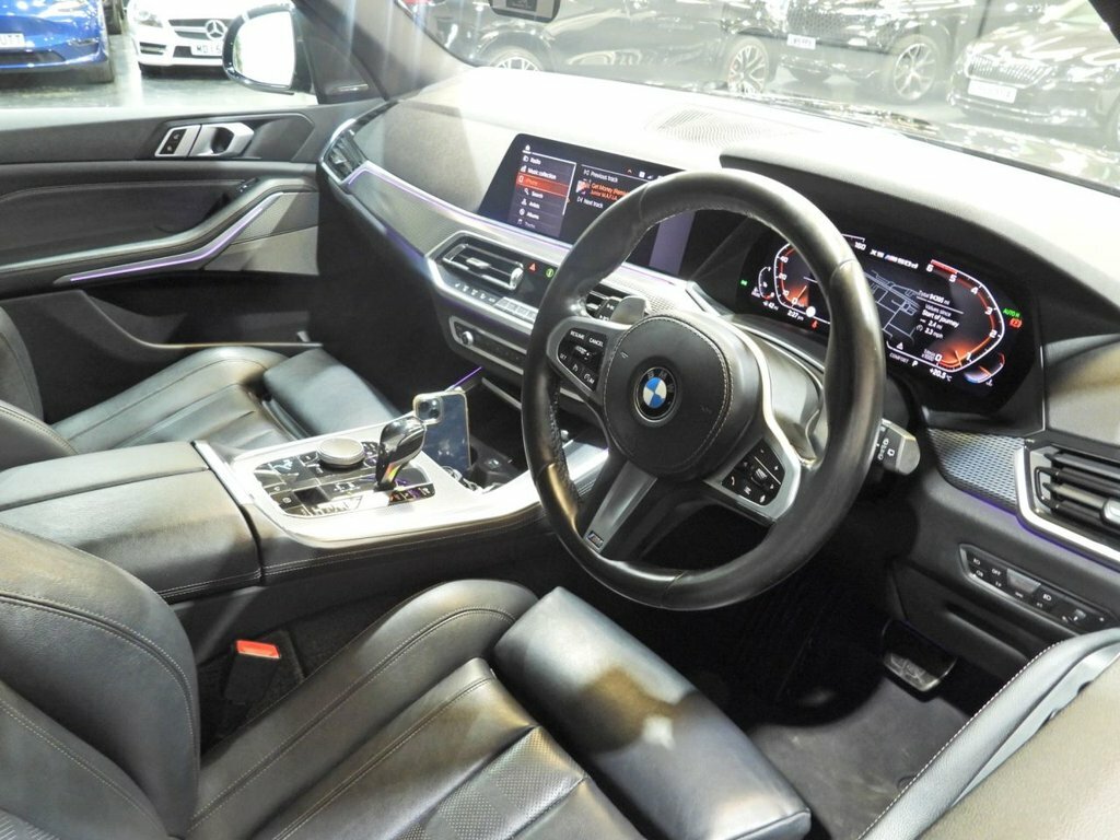 BMW X5 Suv DF68CUH Black #3