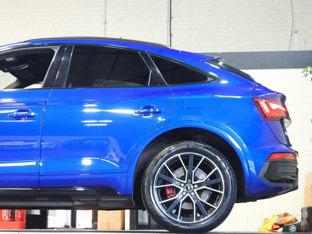 Audi Q5 2L Edition 1 YD73DYA Blue #3