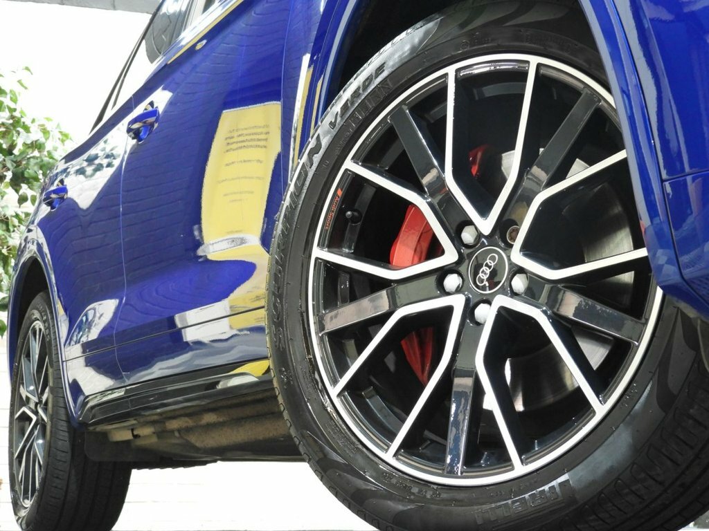 Audi Q5 2L Edition 1 YD73DYA Blue #5