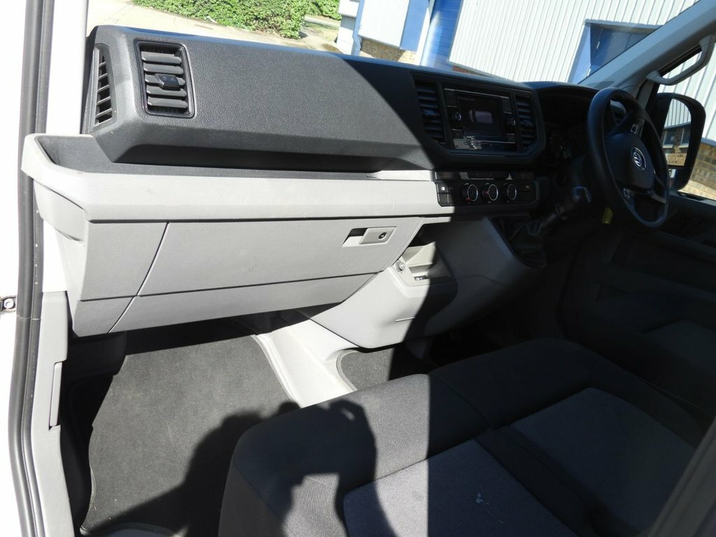Volkswagen Crafter 2L Trendline White #6