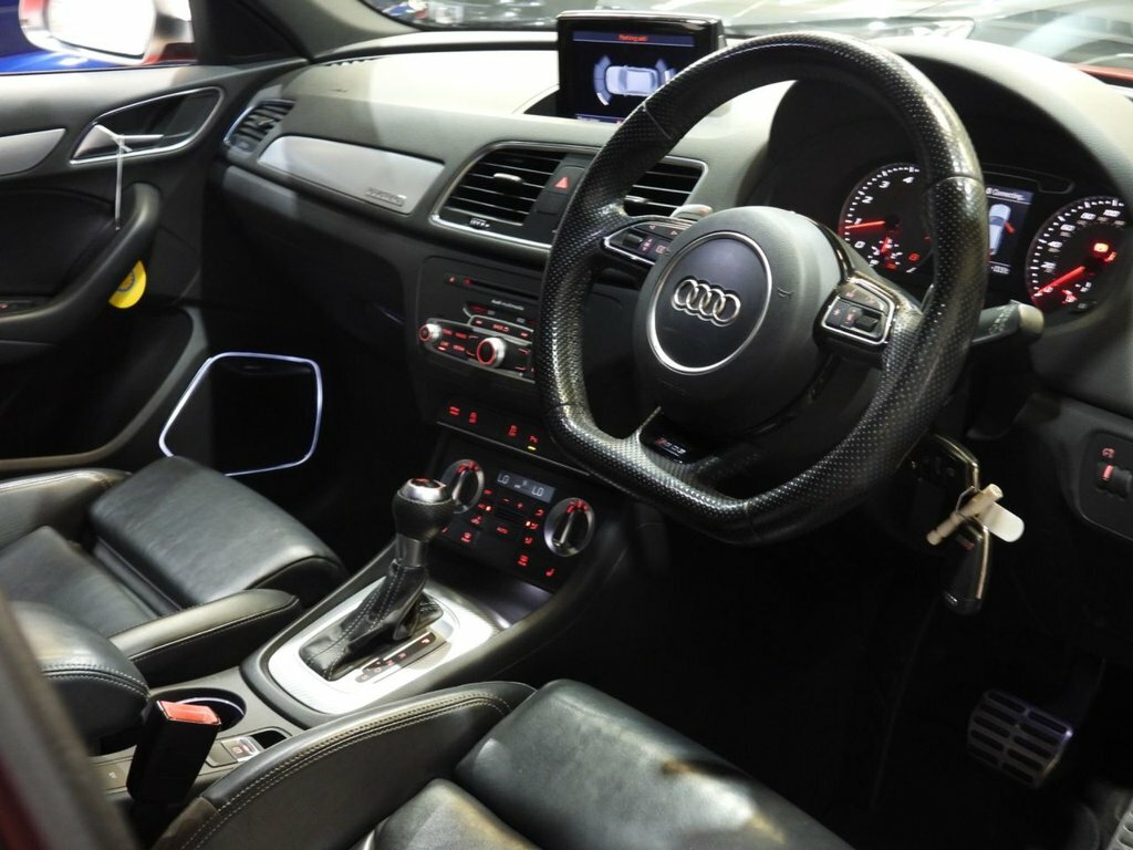 Audi RS Q3 Suv Red #4