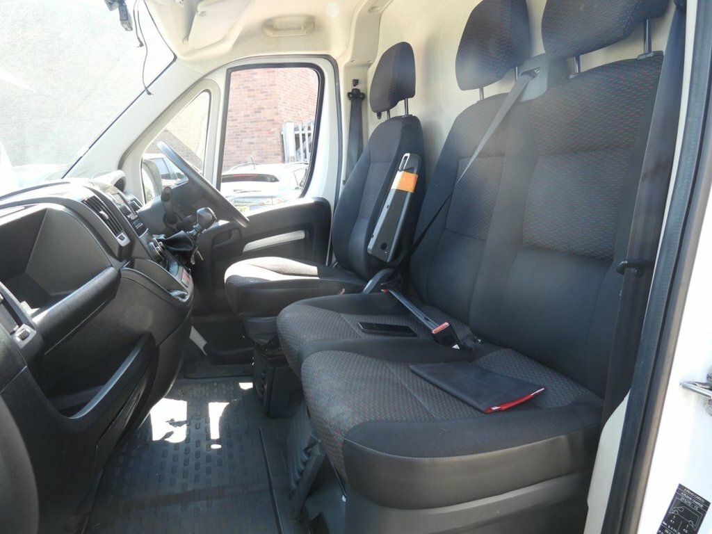 Citroen Relay 2.2L Enterprise White #6