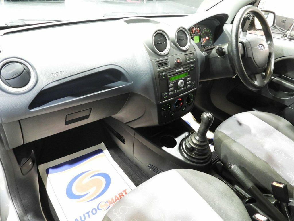Ford Fiesta 1.6 Zetec S Awesome Car. A One Off 44,000 Mile Black #17