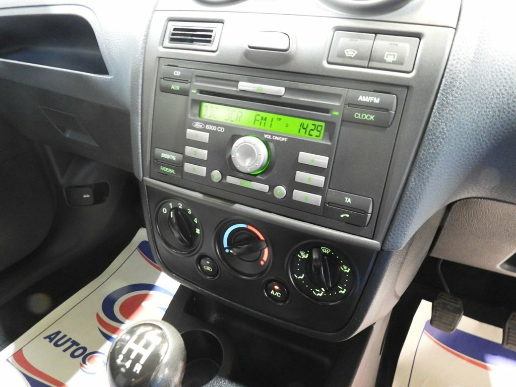 Ford Fiesta 1.6 Zetec S Awesome Car. A One Off 44,000 Mile Black #29