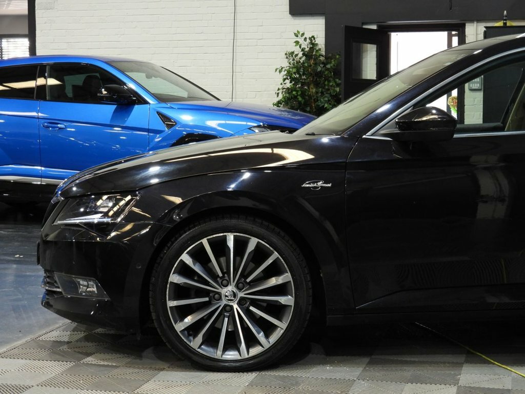 Skoda Superb 2L Laurin Klement Black #2