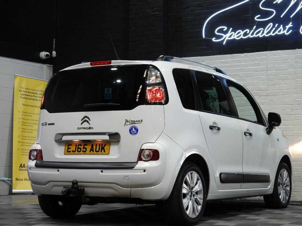 Citroen C3 Picasso 1.6L Exclusive White #5