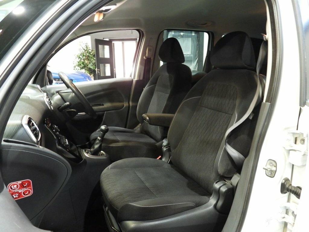 Citroen C3 Picasso 1.6 Bluehdi Exclusive Mpv Euro 6 White #13