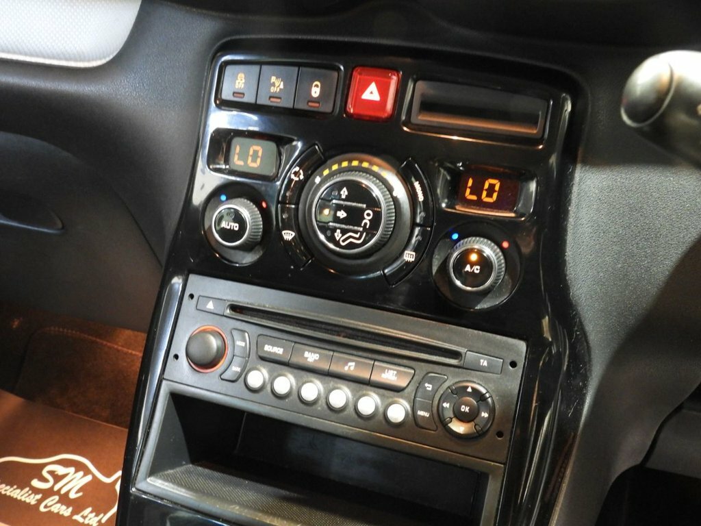 Citroen C3 Picasso 1.6 Bluehdi Exclusive Mpv Euro 6 White #39