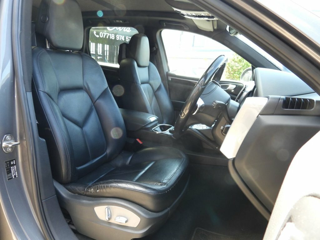 Porsche Cayenne Suv Grey #2